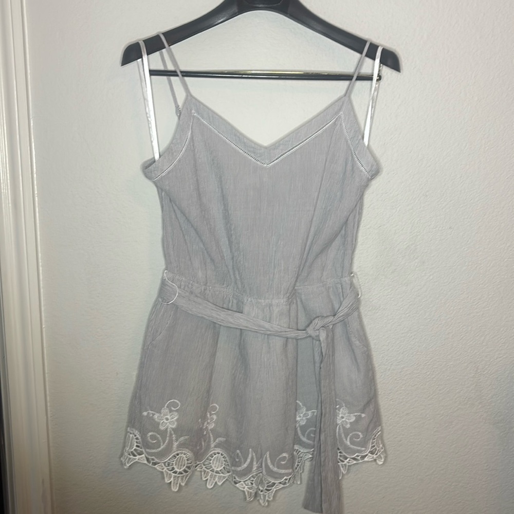 talori romper shorts, size large